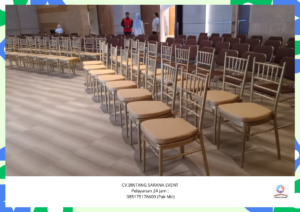 Sewa Kursi VIP Tiffany Dan Tiang pembatas area Event Jakarta