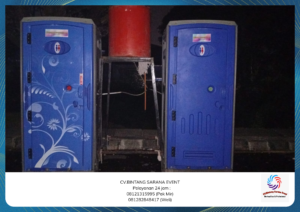 Rental Podium Putih Frame Stainless Dan Toilet Portable VIP Depok
