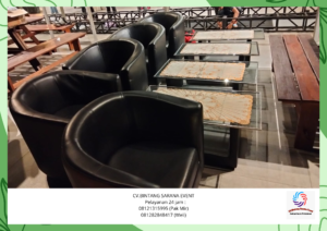 Rental Sofa Oval Hitam Dan Toilet Portable Siap Kirim Area Depok